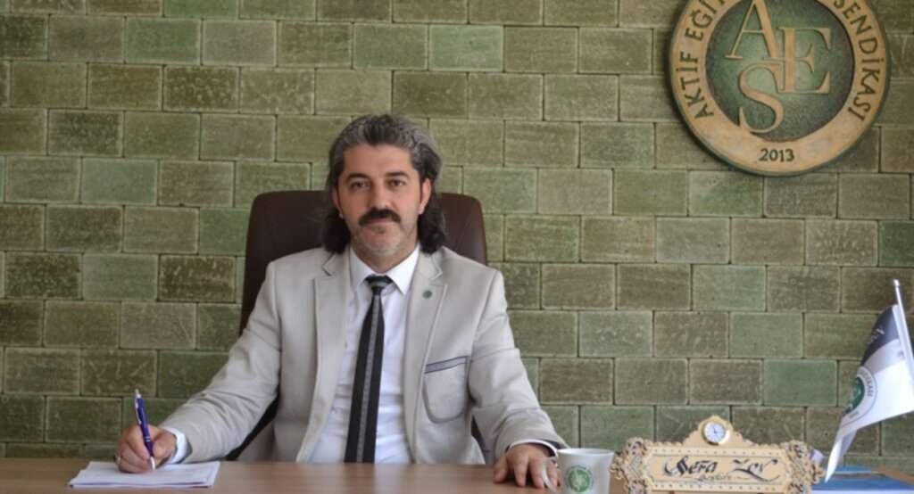 Aktif Eğitimciler Sendikası Samsun Şube Başkanı Sefa Zor’un basın açıklaması