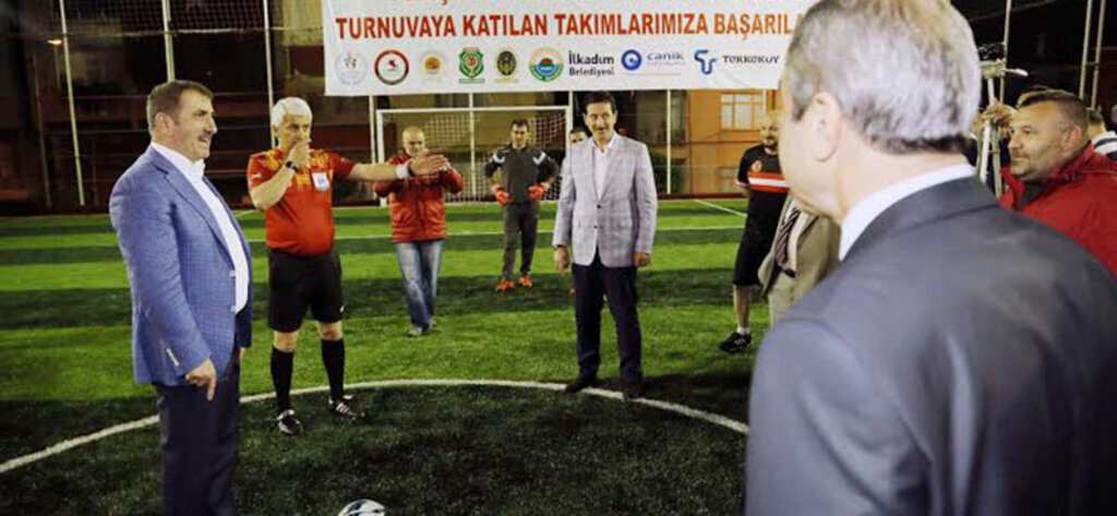 Anlamlı Turnuvanın başlama vuruşu Köktaş ve Tok'tan