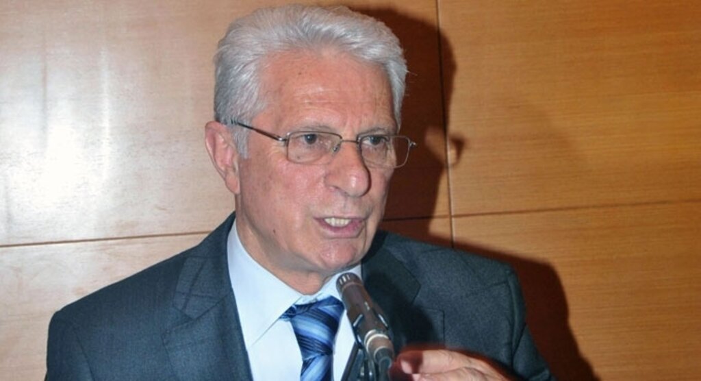 Apaydın: Bakanlık bir an önce değişiklik yapmalı