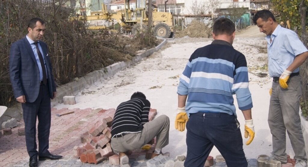 Asarcık'ta sokaklar yenileniyor