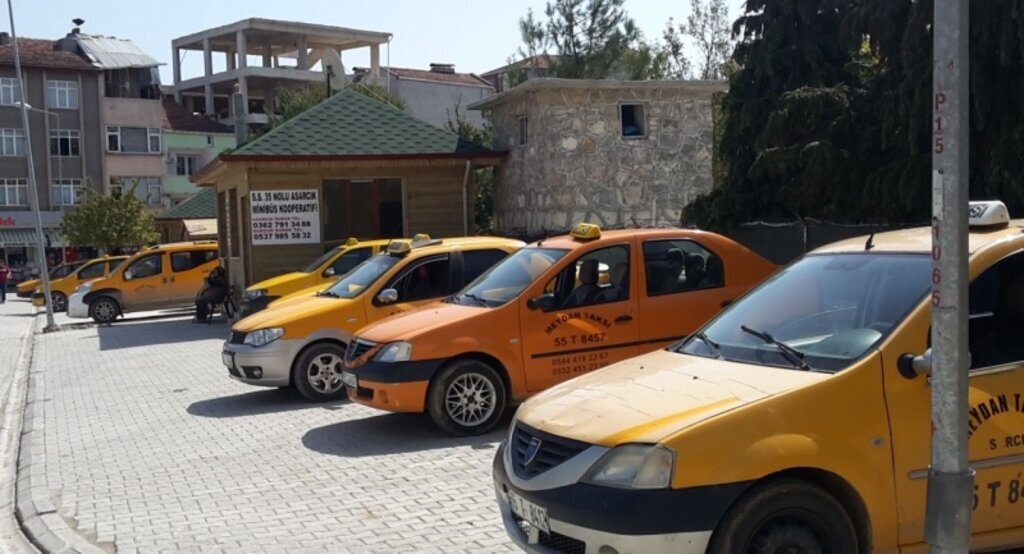 Asarcık'ta taksi durakları yenilendi