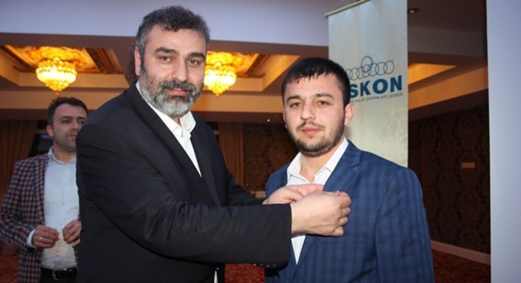 Askon’dan Yeni Üyelere Rozet Töreni