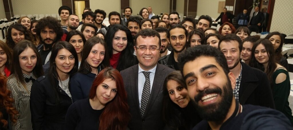 Atakum gençlerin cazibe merkezi Oldu