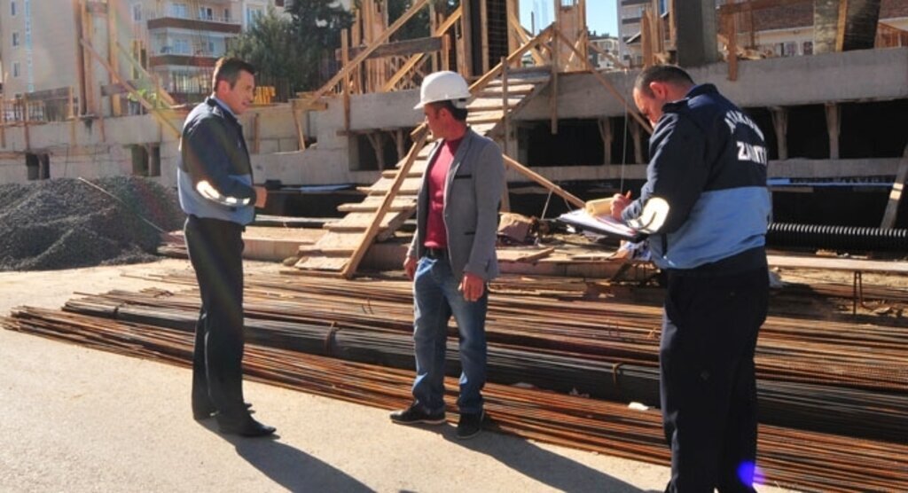 Atakum'da inşaatlar mercek altında