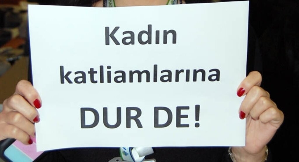 ATASAM'dan Özgecan protestosu