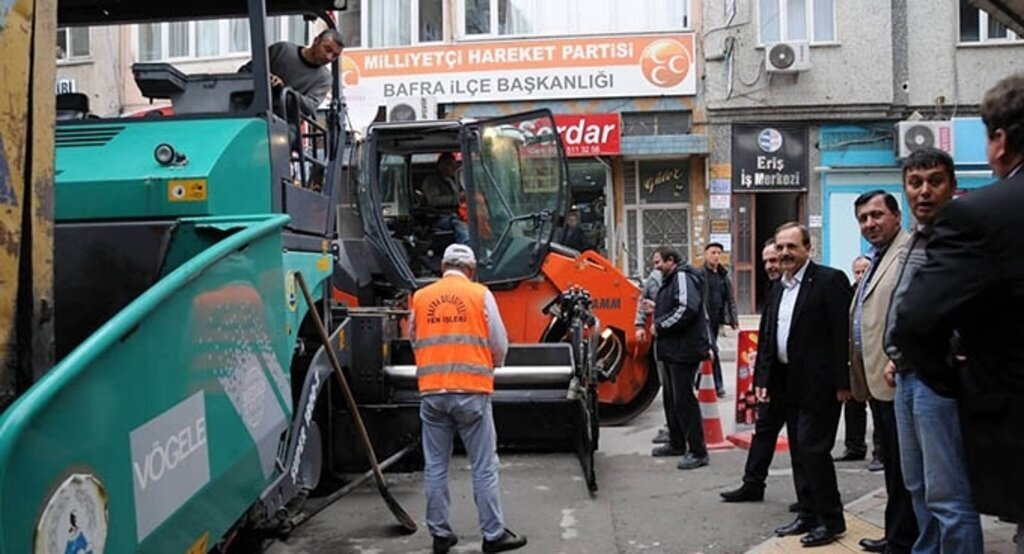 Bafra Belediyesi kaldırım ve yol çalışmalarında hız kesmiyor
