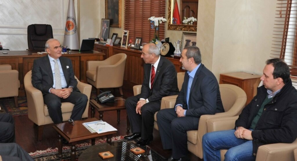 Bafra ticaret borsası Başkanı Kibaroğlu, Başkan Yılmaz'ı ziyaret etti