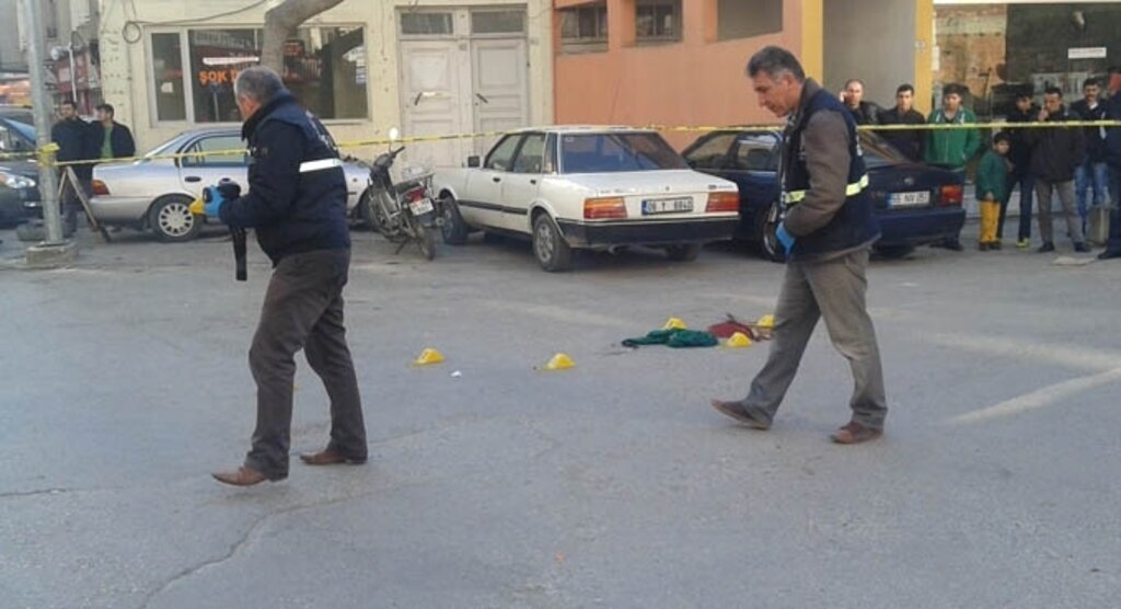 Bafra'da çıkan silahlı kavgada bir kişi öldü