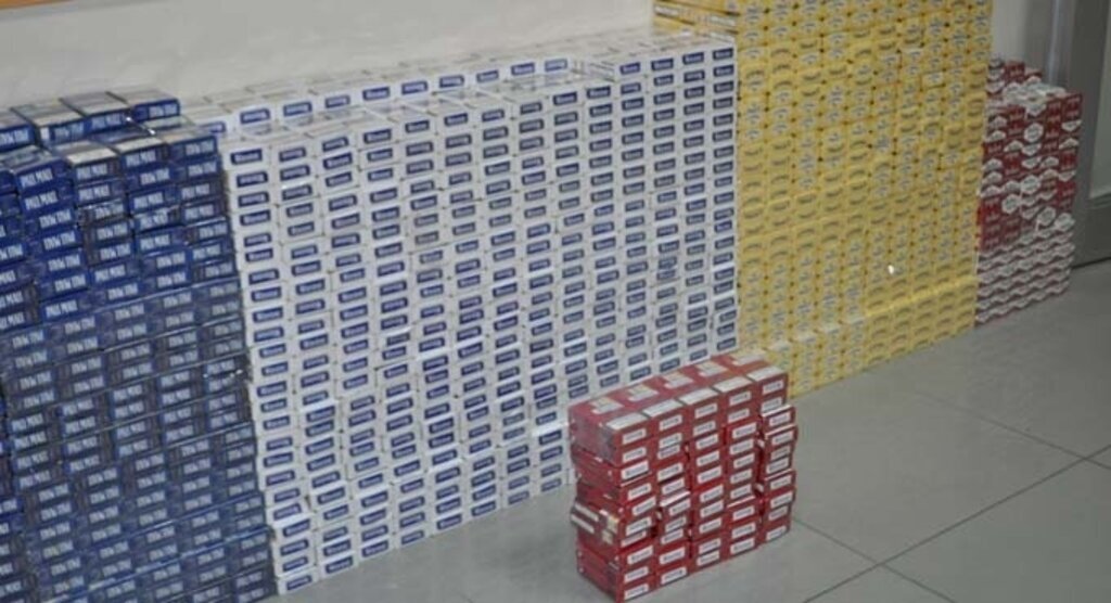 Bafra'da gümrük kaçağı sigara ele geçirildi