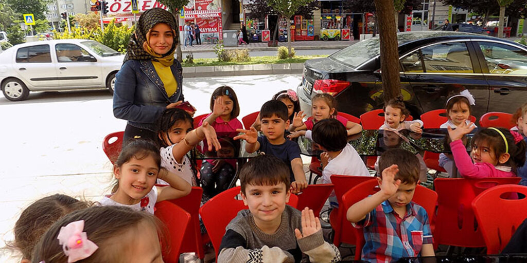 Bafra'da sevgi tomrukçuları açtı