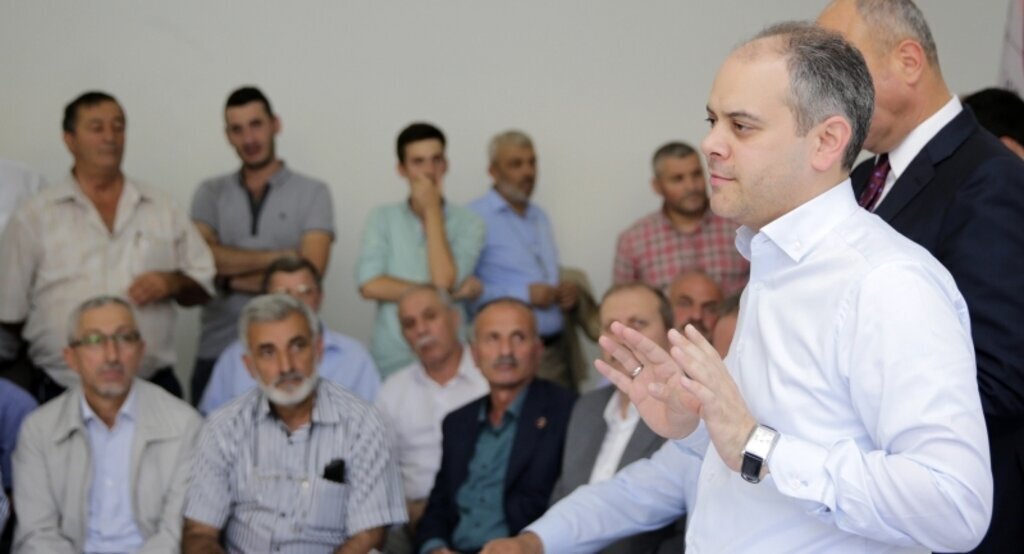 Bakan Çağatay Kılıç Tekkeköy muhtarlarıyla buluştu