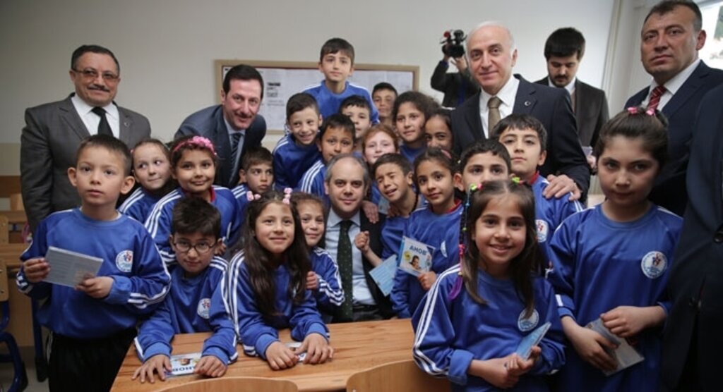 Bakan Kılıç, Dedesi İlyas Kılıç'ın adının verildiği okulun açılışını yaptı