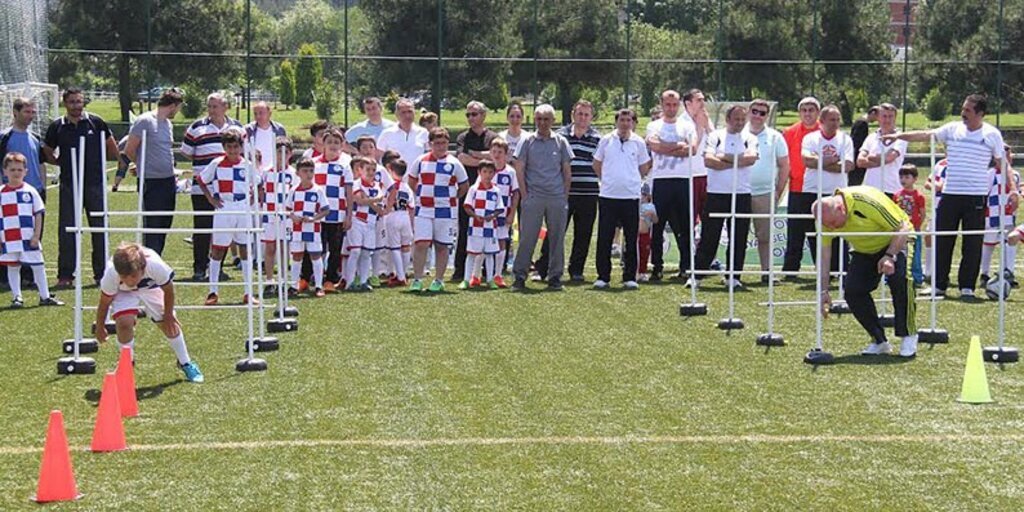 Bakan Kılıç: ‘Sporu seven bir toplum oluşacak’