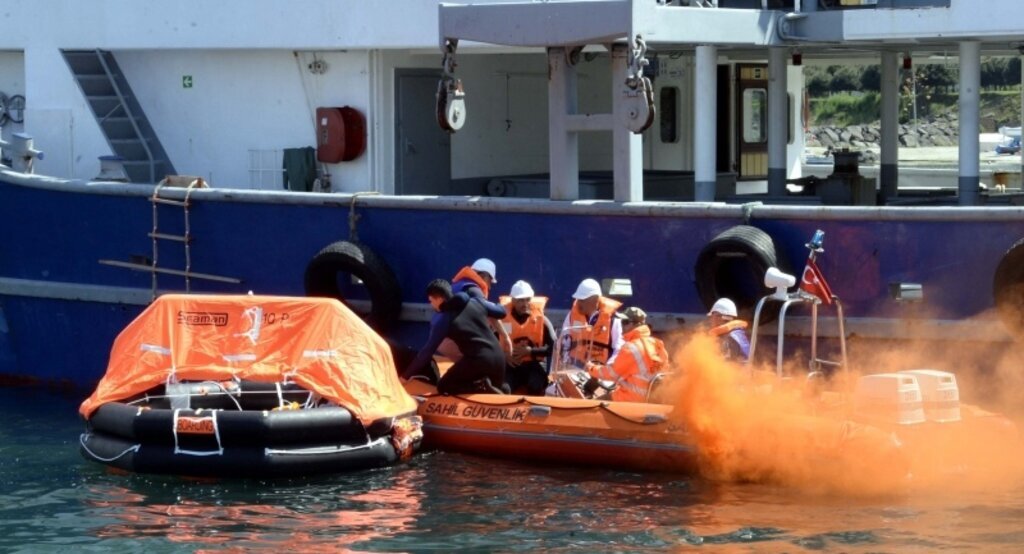 Balıkçı gemilerinde 'acil durum tatbikatı'