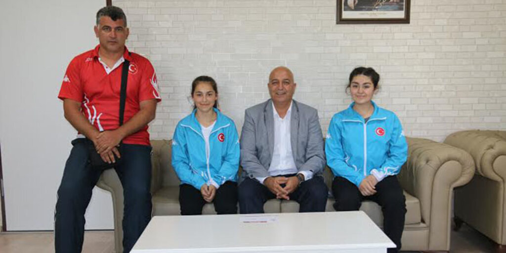 Başarılı haltercilerden Özyurt'a ziyaret