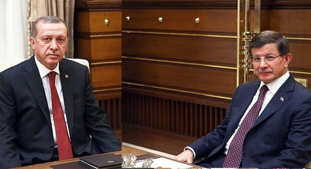 Başbakan Davutoğlu görevi iade etti