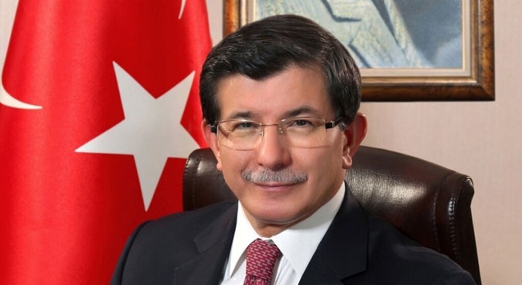Başbakan Davutoğlu, Samsun'a geldi