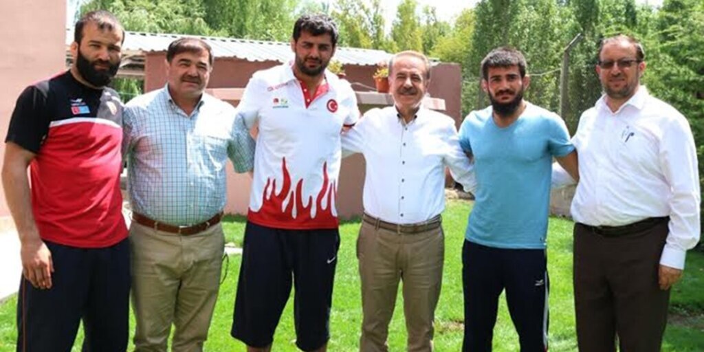 Başkan Aydın: 'Olimpiyattan tarihi başarılarla döneceğiz'