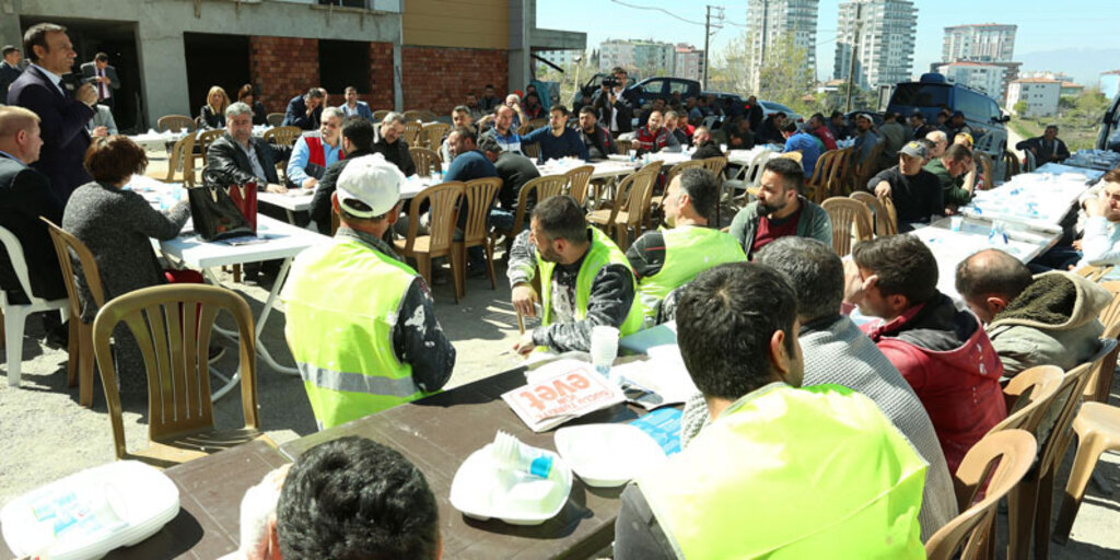 Başkan Genç: 17 Nisan'da pişman olmamak için evet