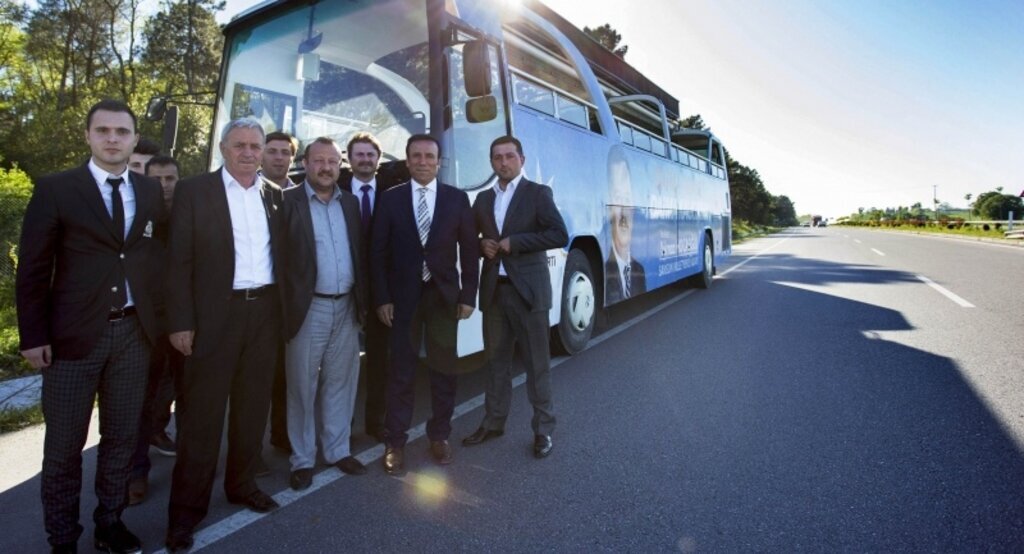 Başkan Genç, AK Parti için yollarda