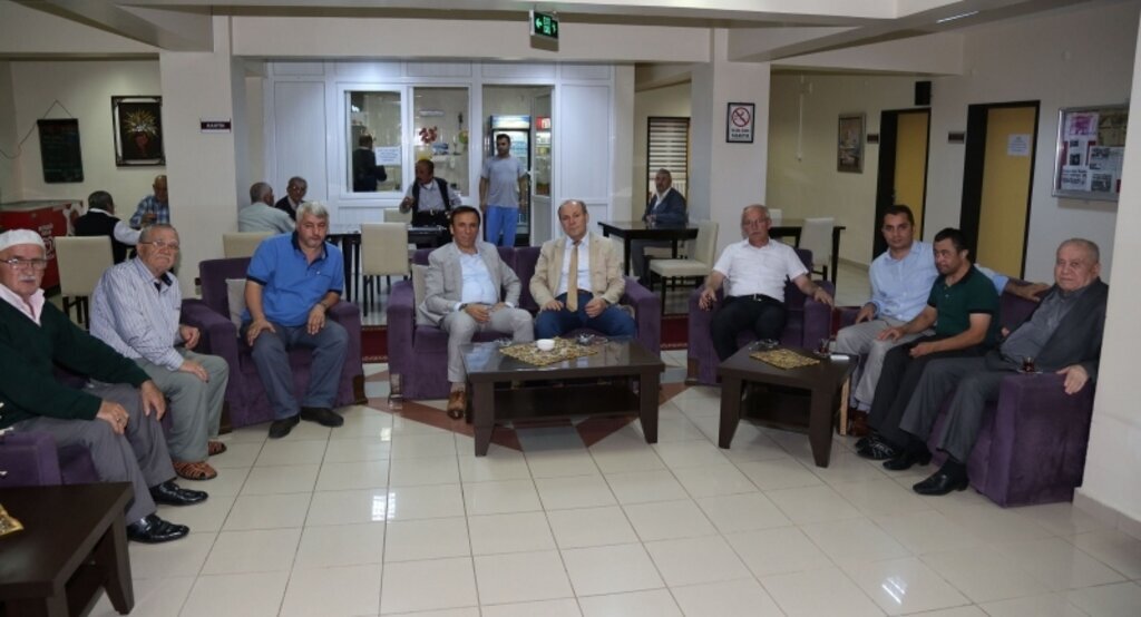 Başkan Genç iftarda yaşlılarla buluştu