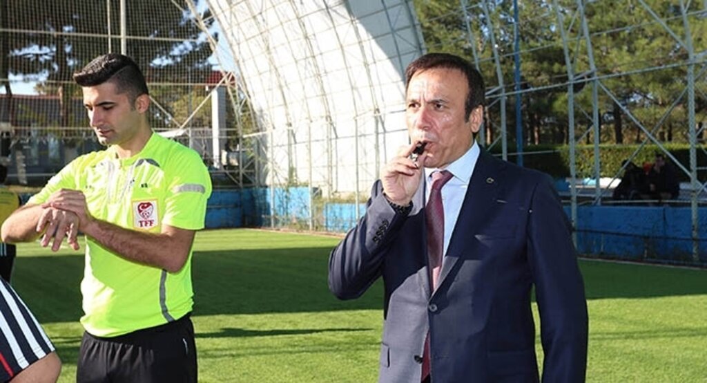 Başkan Genç Mini Dünya Kupası’nı başlattı