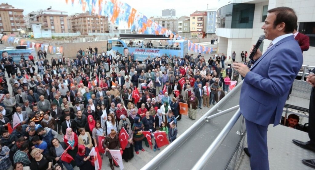 Başkan Genç: ‘Yeni anayasa Türkiye'nin önünü açar’