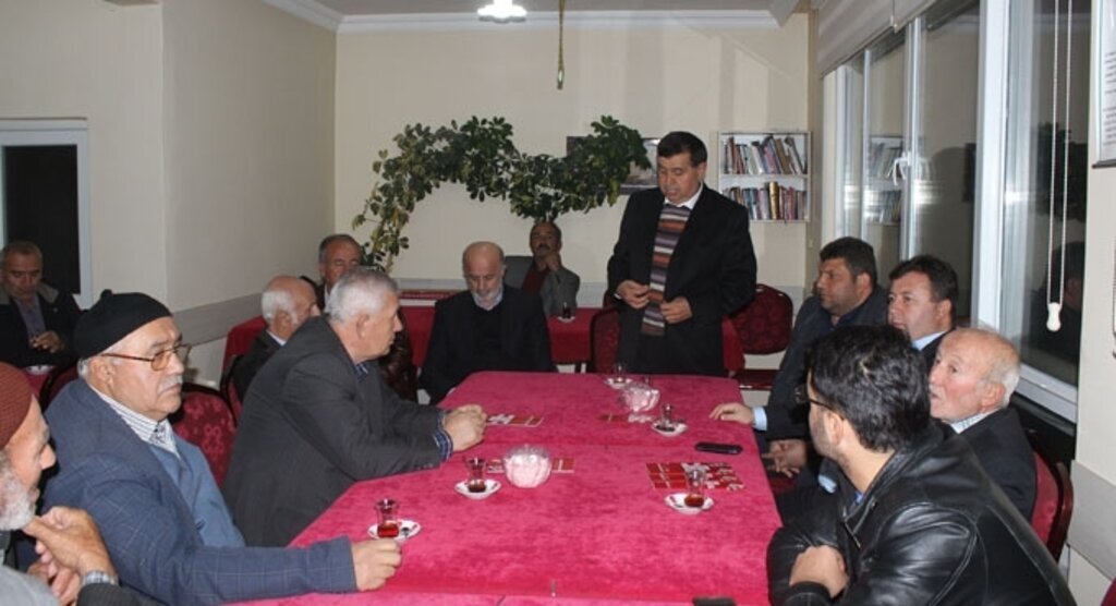 Başkan İkiz: '100 yıl önce Osmanlıyı yok edenler bu gün yine sahnede'