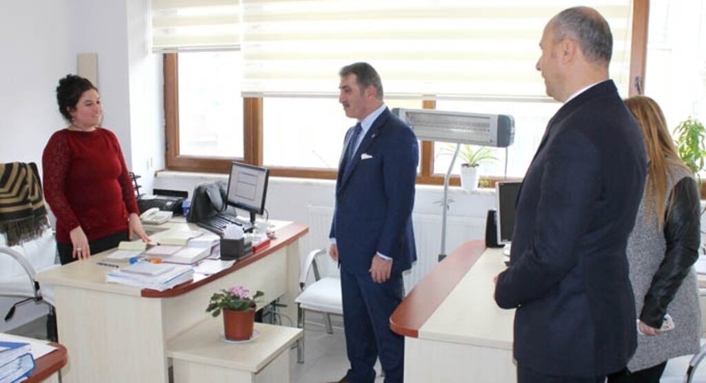 Başkan Köktaş, Tekkeköy Belediyesi yeni hizmet binasını ziyaret etti