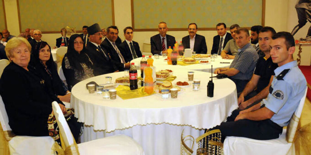 Başkan Şahin, Gazi ve Şehit Ailelerini ağırladı