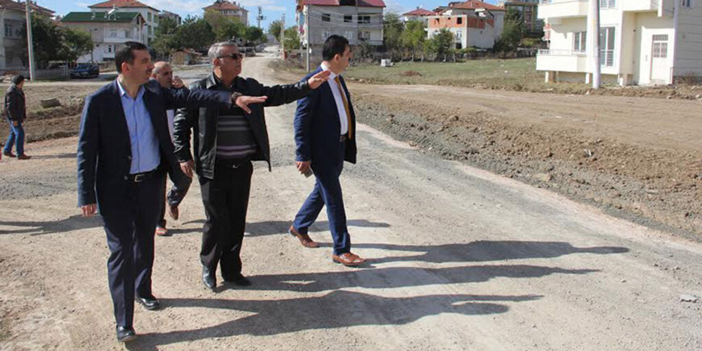 Başkan Sarıcaoğlu Çalışmaları yerinde inceliyor