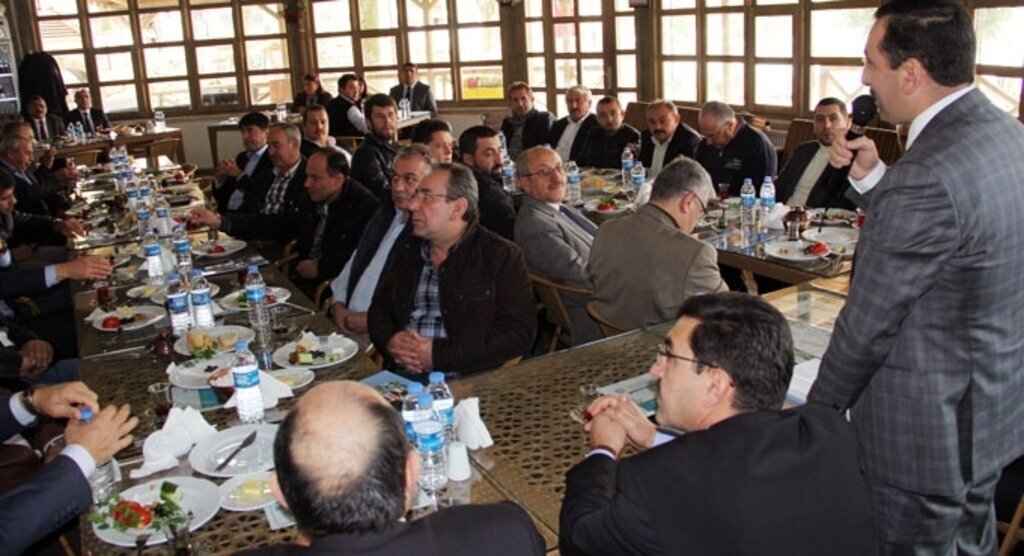 Başkan Sarıcaoğlu işadamlarıyla biraraya geldi