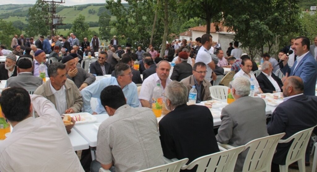 Başkan Sarıcaoğlu'na mahallesinden büyük destek