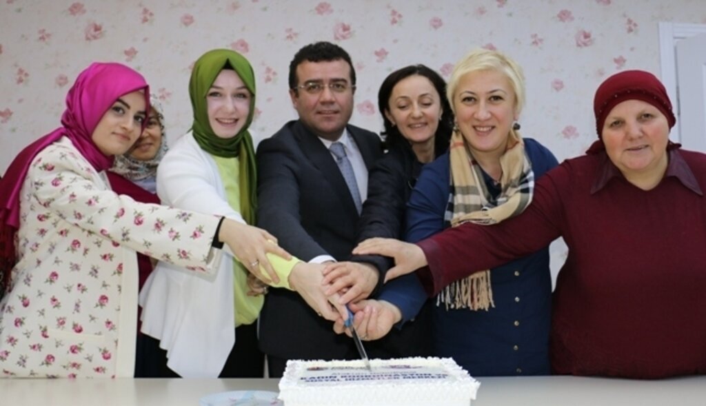 Başkan Taşçı: Kadınlara saygı, insanlık görevidir