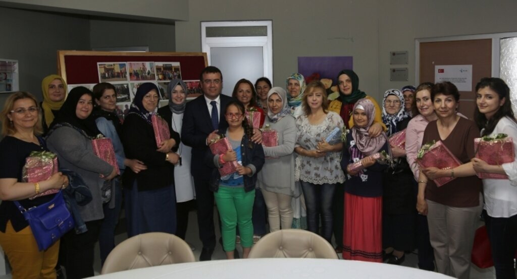 Başkan Taşçı’dan anlamlı hediye