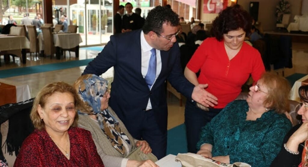 Başkan Taşçı’dan ‘gün’ ziyareti; 'Kadınlar baş tacımız'