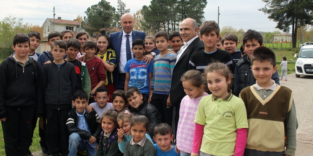 Başkan Togar yapılan çalışmaları yerinde inceliyor