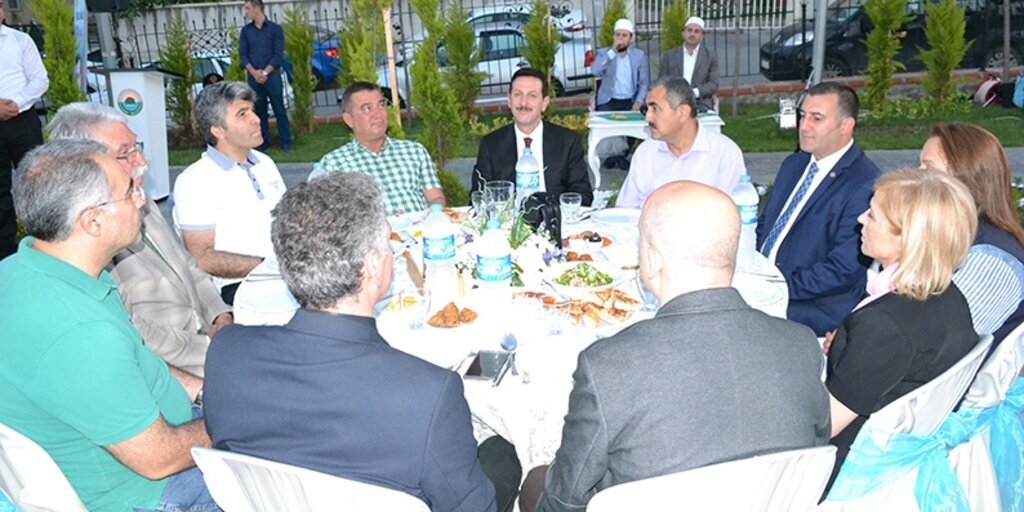 Başkan Tok Ihlamur Cafe'de Samsun basınıyla iftarda buluştu 