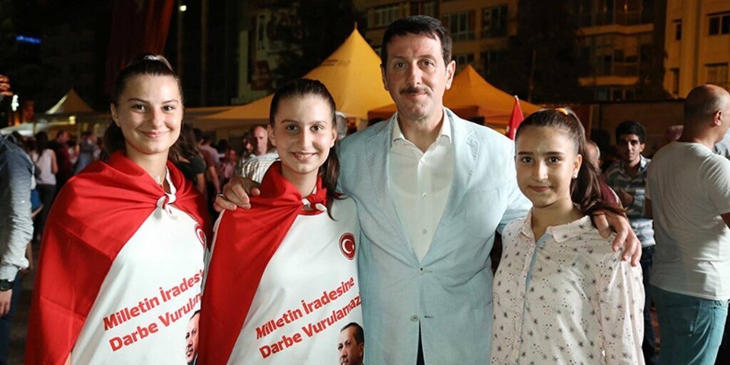 Başkan Tok: 'Millet İşgali Önledi'