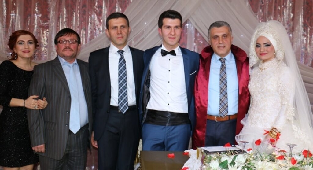 Başkan Yardımcısı Salih Livaoğlu yeğenini evlendirdi