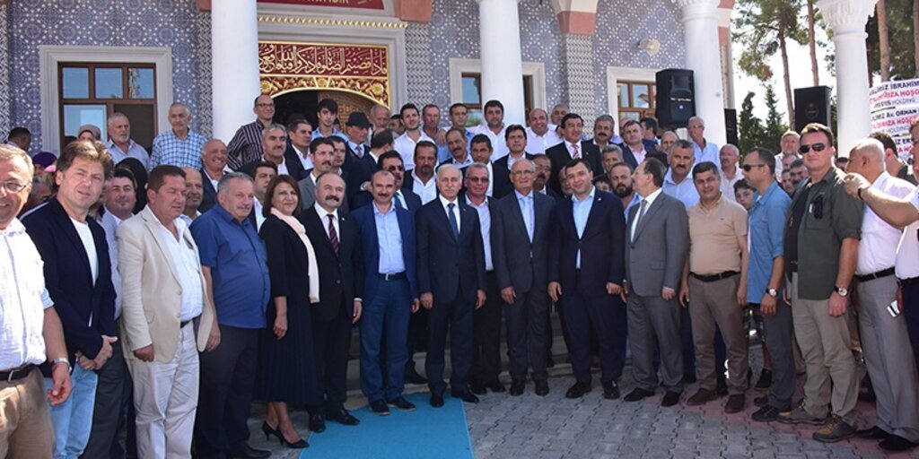  Başkan Yılmaz Bafra'da cami açılışına katıldı