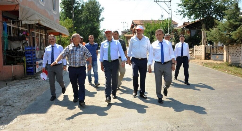 Başkan Yılmaz Çarşamba ve Salıpazarı’ndaki alt yapı yatırımlarını inceledi