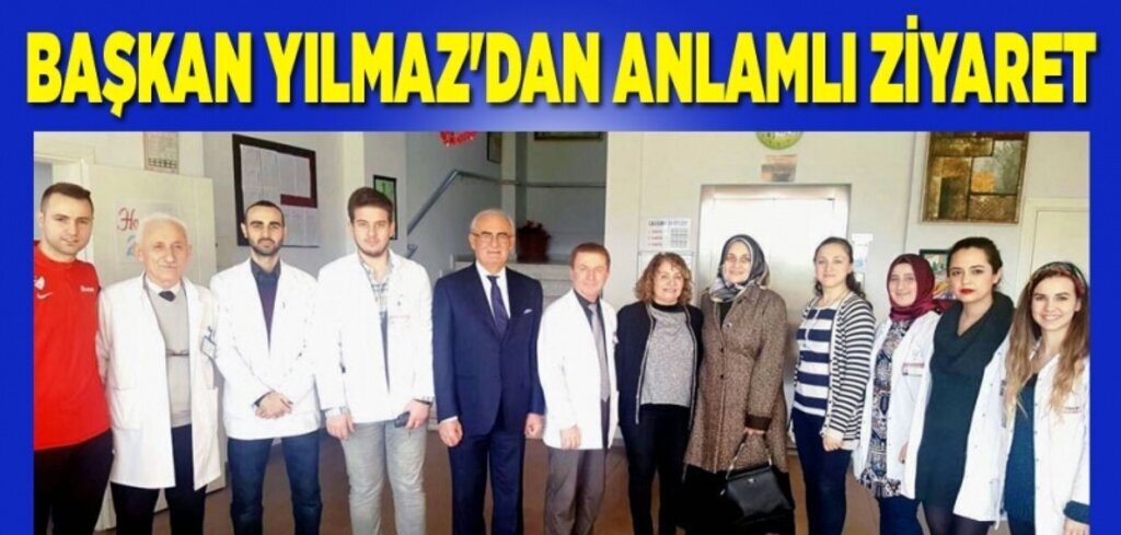 Başkan Yılmaz eşiyle birlikte yaşlıları ziyaret etti