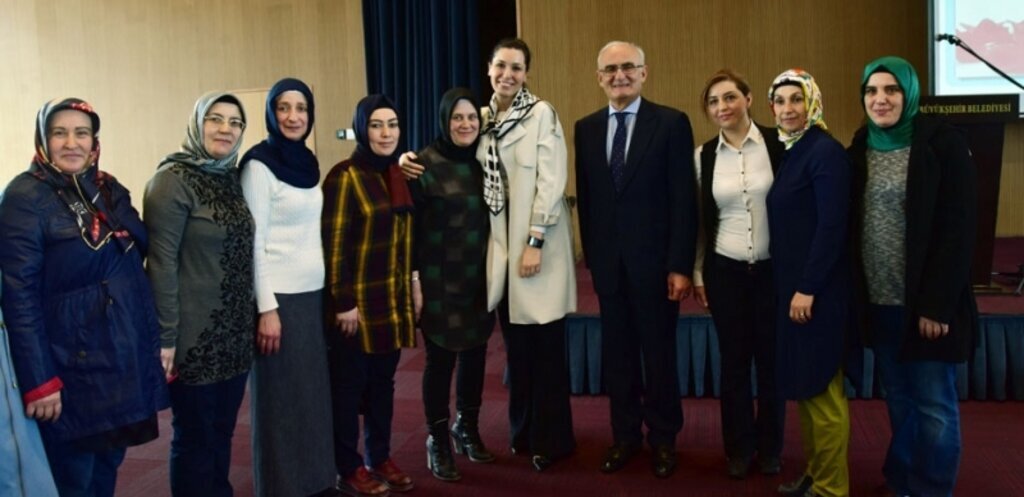 Başkan Yılmaz Kadın Personelle biraraya geldi