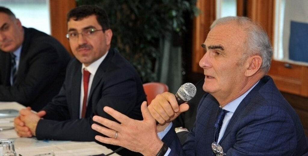 Başkan Yılmaz: Mesleksizlik Türkiye'nin Büyük Bir Problemidir