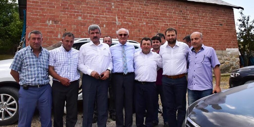 Başkan Yılmaz: ‘O köylerin de yol hasretini bitiriyor’