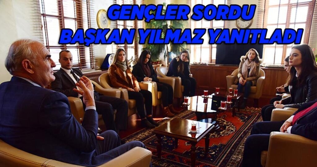 Başkan Yılmaz öğrencilerle keyifli bir röpotaja imza attı