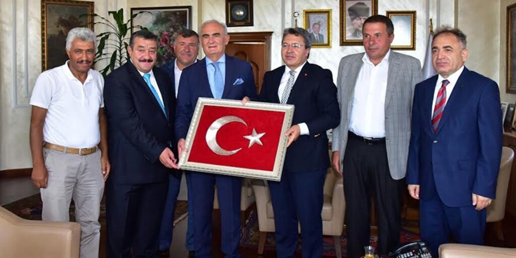 Başkan Yılmaz'a Gümüşhane'den selam