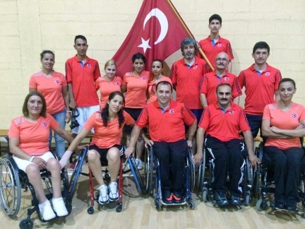 Bedensel Engelliler'den Badminton Avrupa Şampiyonası'nda 12 Madalya