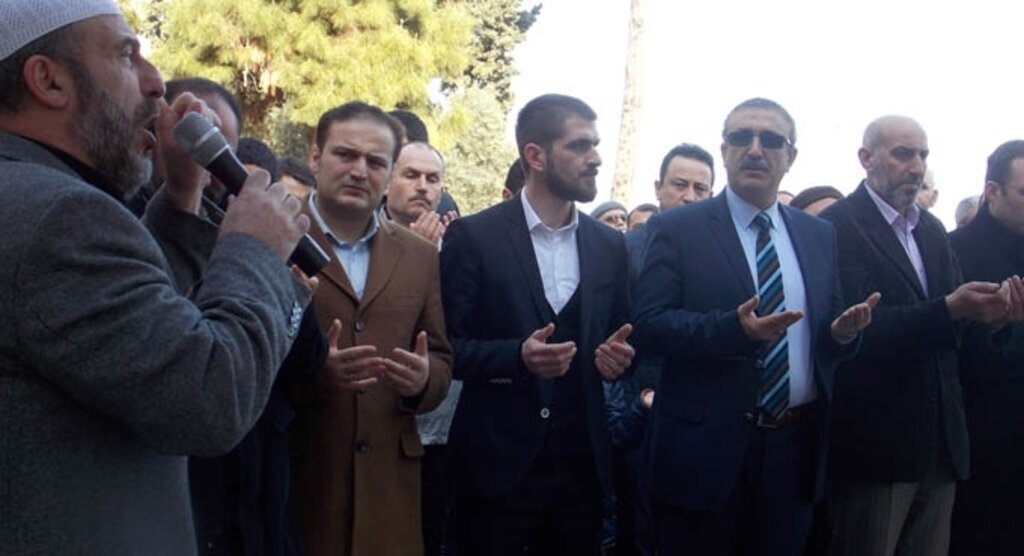 Bekir Şişman: İslamifobi ile panik oluşturuyorlar